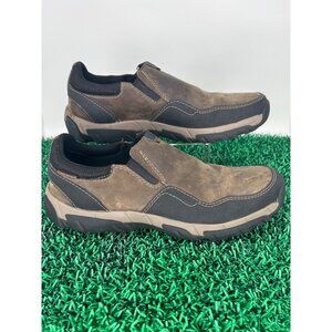 Clarks Men's Slip On Loafers Brown Leather Casual Shoes Distressed  Size‎ 9M